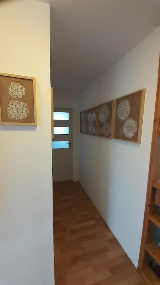 Apartman V Chaloupce Na Vrsku Bernsdorf Eksteriør billede